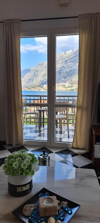 Apartment Vujosevic D&D Kotor Exteriör bild